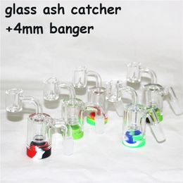 Cachimbas Tubos de agua de vidrio Ashcatcher Bong con recipiente de silicona de cuarzo banger 14 mm 18 mm Ash Catcher para Bongs Plataformas petroleras