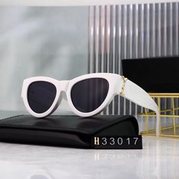Gafas Gafas de sol Mujeres Diseñadores Moda y personalizado Ojos de gato Marco pequeño SLM94 Oro Y Placa grande Diseñador Gafas de sol para
