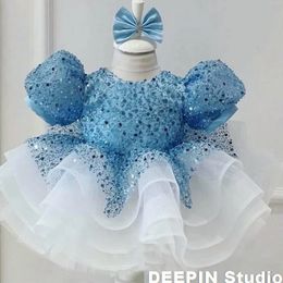 Robe de fille de fleur bleu brillant éboublardage à manches courtes scoop cou mignon bébé tutu robe de fête graduation kids bal 240416