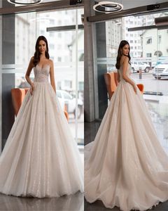 Glitter Trouwjurken Sexy Spaghetti Strap Mouwloze Backless Bridal Jurk Geappliceerd Kant Pailletten Kralen Sweep Trein Bruidsjurk