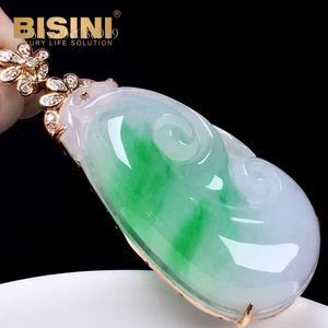 Glinsterende kristalhelder natuurlijk ijzig groene jadeite roségoud met diamantijs zwevende gekleurde jade ruyi hanger charmes