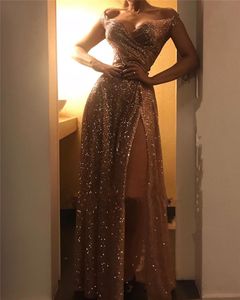 Glinsterende Sequin Slit Lange Avondjurk Sexy Off The Shoulder Cap Sleeve Golden Prom-jurken Vestido de Festa