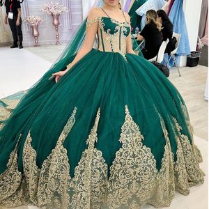 Glittler Quinceanera robes De bal or dentelle Appliques doux 15 robes Spaghetti sangle perle robes De 15 Anos robes De bal