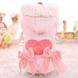 GLORIOUS KEK Vêtements pour chiens Chihuahua Hiver Épaissir Marque Vêtements pour animaux de compagnie pour petits chiens Mignon Princesse Chien Manteau Tweed Veste Rose Bleu T2545