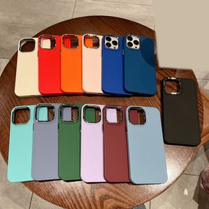 Fashion Soft Tpu Cases para iPhone 15 14 Pro Max 13 12 11 x XR 8 7 Plus Soft TPU Bling PC Cámara de revestimiento dura Protector Protector de teléfono móvil metálico