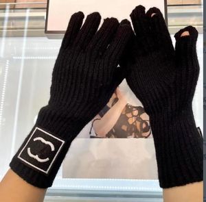 Gloves Channel Coupe-vent Gants tricotés de qualité supérieure Mitaines pour femmes Mitaines d'hiver en laine épaisses et chaudes pour cyclisme et conduite à écran tactile