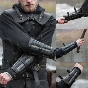 Handschoenen vingerloze handschoenen middeleeuwse prop acteur klinknagel lederen patchwork pols bescherming zonder filmer