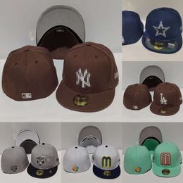 Handschoenen Getailleerde hoeden Snapbacks Hoed Baskball Verstelbaar borduurwerk Mesh petten Alle teambuitensportpetten Maat 7-8