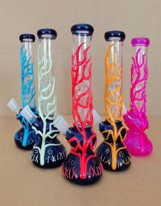 Glow in the Dark beker Bongs 6 Arms Tree Perc UV OLIE DAB Rigs rechte buis Glazen waterleidingen met diffuse downstem Bowl205U1842160