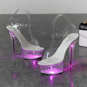 Chaussures rougeoyantes femme sandales claires lumineuses femmes plate-forme chaussures clair talon haut Transparent décapant chaussures de mariage