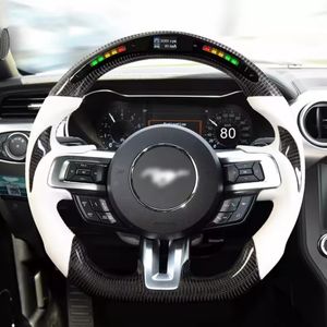 Adecuado para el LED de fibra de carbono de cuero perforado de Ford Mustang se puede personalizar