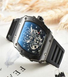 Go Top Quality Fashion Casual Hollow Watches Men Luxury Army Skull Sport Sport Quartz Watch Silica Gel Sport Quartz Watches Whars4964331
