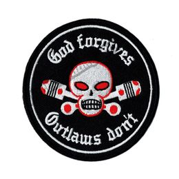 GOD Vergeeft Outlaw Niet Motorfiets Geborduurde Patch Biker Iron On Patch voor Jas Vest Rider Borduurwerk Patch F286a