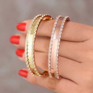 Godki Cross Empacable Dubai Bracelets pour Femmes Mariage 2020 Luxe Plein Cubic Zircon Crystal CZ Dubaï Bracelet Parti Bijoux Q0720