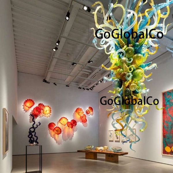 GoGlobalCo Lámpara colgante grande de alta calidad y placas de arte de pared LED Colorido azul verde ámbar Color Lámpara de araña de vidrio soplado a mano para la sala de exposición del hotel Decoración de la casa