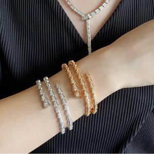 bracelets en or et en argent, bracelets serpent en diamant pour hommes et femmes bracelets classiques de créateurs bijoux cadeaux d'anniversaire de mariage artisanat qui ne se décolore pas