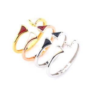 Gold Bangle armbanden voor tienermeisjes vrouwen Men Charm Infinity Cuff Open armbanden Luxe designer sieraden Modefeest Kerstcadeaus