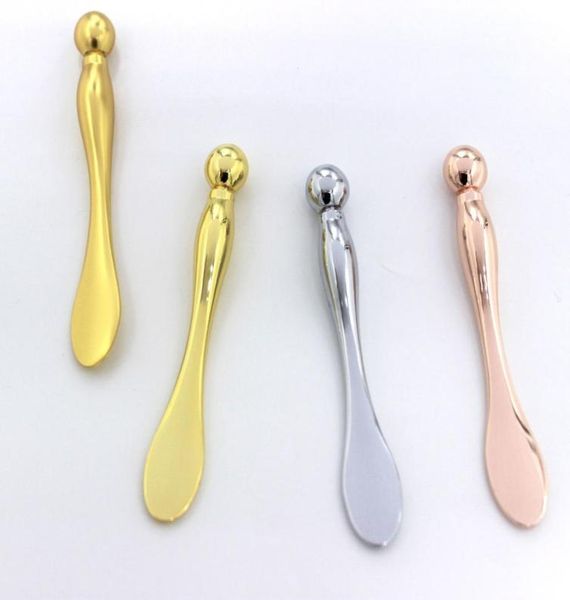 Gold Beauty Bar Face Face Mask Mask Spoon for Cream Foundation Utiliser Metal Eye Cream Massage Stick Roin Retirez l'outil de massage des yeux META1054786