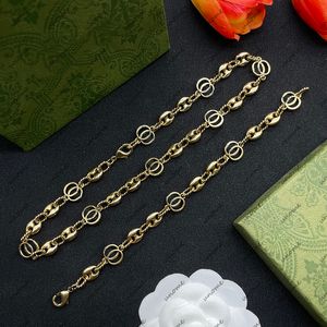 Bracelet en or et collier de perles Ensemble de concepteur de luxe pour femmes
