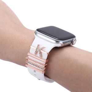 Charmes bracelet en or pour Apple Watch Band Metal Decorative Ring Ornement Ornement Smart Watch Strap Accessoires pour IWatch