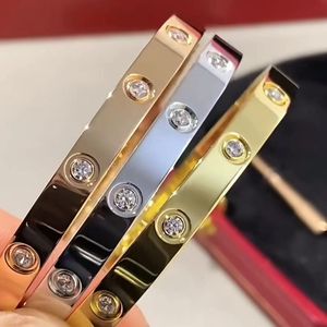 Pulsera de oro Pulsera de diamantes Diseñador para hombres y mujeres Brazos 18K Pulsera de alta calidad Pulsera de moda para hombre Joyería YFZT