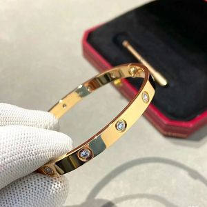 Pulsera de oro Pulsera de diamantes Diseñador para hombres y mujeres Brazos 18K Pulsera de alta calidad Pulsera de moda para hombre Joyería