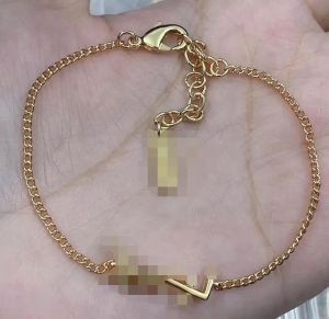 Bracelet en or Brovet bracelet Brass Copper Designer Chain Pendants Fashion Womens Charm Bracelets