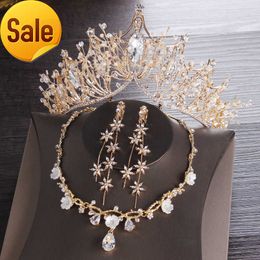 Coronas nupciales de oro Tiaras Accesorios para el cabello Tocado Collar Pendientes Conjunto de joyas Conjuntos de joyería de boda de moda precio barato