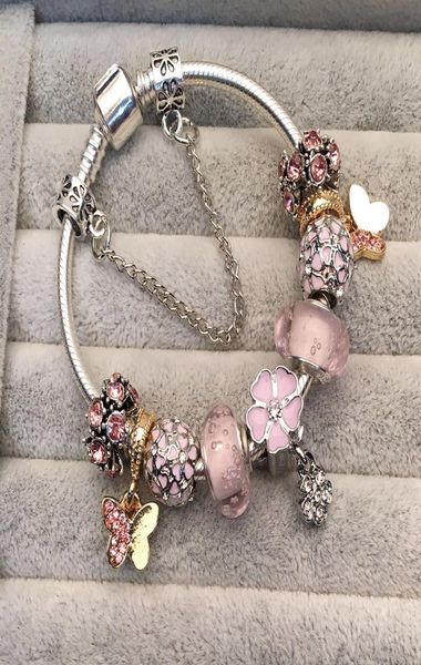 Gold Butterfly Pink Charms Bracelet String Act Le rôle des fabricants de charme de style vendant en Europe1870738