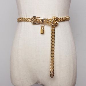Gouden kettinggordel vergrendeling metalen riemen voor vrouwen Cubaanse Key Chains Silver Punks Dress Taillband Long Ketting Riem Cummerbunds 261F