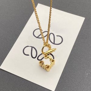 Gouden ketting charme ketting voor dames mode solide figuur hanger kettingen ontwerper sieraden