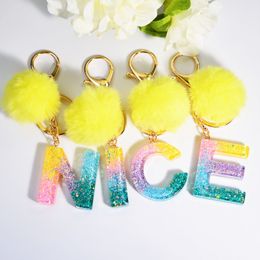 Gouden kleurfolie Letter Keychains Resin Key Chains Rings Charms 26 Alphabets English Pompom Keyring Bag Gifts