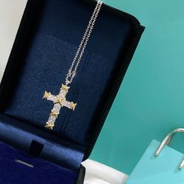 Croix d'or remplie en gros bijoux faits à la main chaîne lien pendentif collier concepteur pour femmes hommes ensemble couple mode fête de mariage