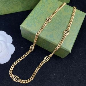 Collar de diseñador de oro G Joyería Collar de moda Mens Caballas de letras largas Collares para hombres Mujeres cadena dorada Fiesta de amor Regalo