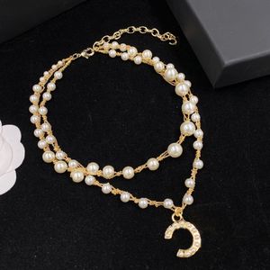 Colliers de diamant d'or de mode longs colliers de perles pour femme perlée lettre chaîne collier de luxe collier de créateur cadeau bijoux approvisionnement