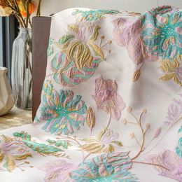 Gol en relief à grande fleur teinte de fil Jacquard Tissu femme rétro Robe élégante Tissu de couture décorative 50cmx140cm 240328