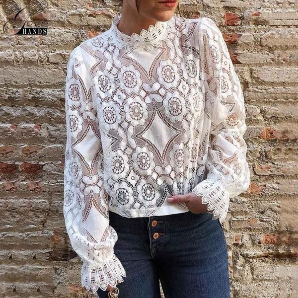 Mains dorées élégante dentelle blanche col montant à manches longues chemise en maille florale chemisier au crochet transparent hauts évider