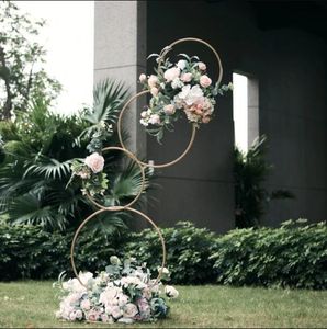 Soporte de flores Pilar de aro dorado, decoración de fiesta de centro de mesa de arco de boda de Metal