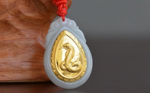 Pendentif collier constellation de gouttelettes d'eau de type jade (talisman) incrusté d'or (dragon serpent chevaux moutons)