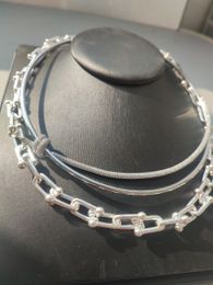 Collares de cadena de tenis iniciales delicados en capas de oro para mujeres Diamante de plata esterlina Joyería de diseño de lujo Fiesta de moda Regalos de boda de Navidad Cumpleaños