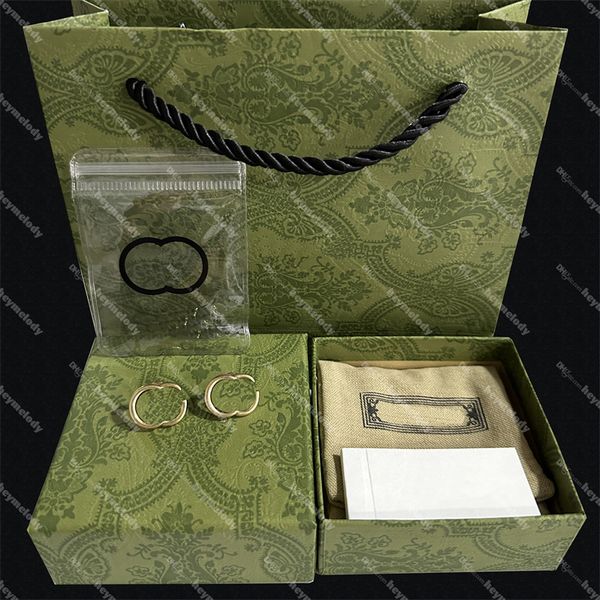 Boucles d'oreilles à clous avec lettres dorées pour femmes, timbres en acier, boucles d'oreilles de styliste, bijoux cadeaux, accessoires, vente en gros