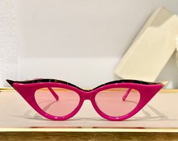 Gold Metal Pink Cat Eye Sunglasses pour femmes Lunettes de soleil Fashion Food Food