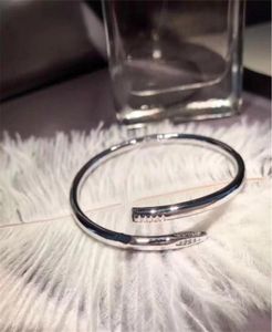 Bracelet à ongles en or 316L Titanium Steel Classic Bangle Silver Wedding Inware Femmes et hommes Love Jewelry Gift Personal 3159812