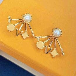 Pendientes de perlas de oro Luxurys Designers Jewelry Womens Hoop Ear Studs Flower Letter Charm Colgantes Pendientes para mujeres Hoops Stud Orecchino 2022 con caja