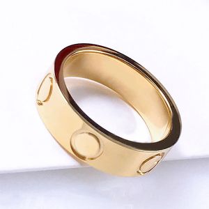 Anillo de banda chapado en oro amor Joyas de diseñador Diamante de lujo para hombre para mujer Placa de compromiso de plata Boda Tamaño múltiple Diseño clásico de Navidad con anillo