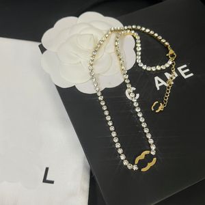 Gouden vergulde ketting diamant ketting klassieke designer sieraden lange keten ontwerp verjaardag liefde geschenk ketting veer nieuwe casual boetiek ketting met doos