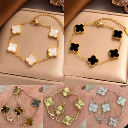 Bracelet de champel de moda clásico chapado en oro Joya de diseñador de cuatro hojas Joyas elegantes para mujeres y hombres de alta calidad 2d5sz#