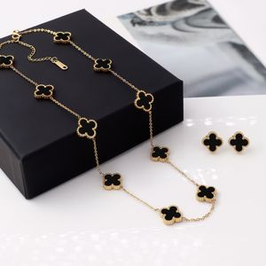 Vergulde ontwerper klavertje vier en oorbellen mode rode agaat ketting bruiloft sieraden cadeau combinatie pak