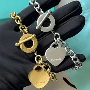 Gouden vergulde roestvrijstalen ontwerper hart T -vorm armband New York armband kettingen set