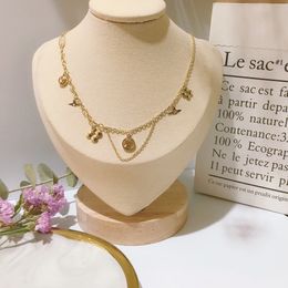 Collares de acero inoxidable chapado en oro Cadena de gargantillas Lecher Declaración de colgantes de colaboración para mujeres Accesorios de joyas de boda x095